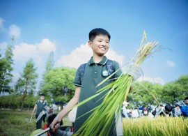 【向恒˙德育】 奏响青春乐章 争做“精一少年”——记石湖中学初一、初三年级“行走青春”笃行课程