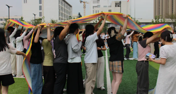 【求索·要闻】双节同庆展风采，趣味竞技聚人心