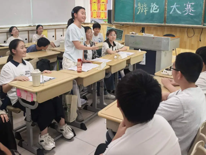 【向恒·德育】 墨韵轻扬漫校园，最暖少年读书时 ——石湖中学第十届阅读节活动精彩纷呈